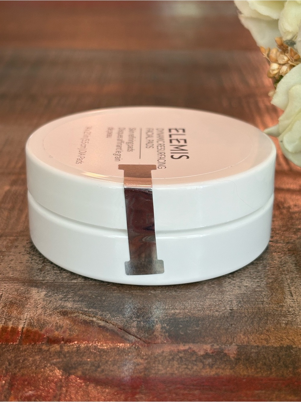 New ELEMIS Dynamic RESURFACING FACIAL PADS 14-Count! - Picture 2 of 3